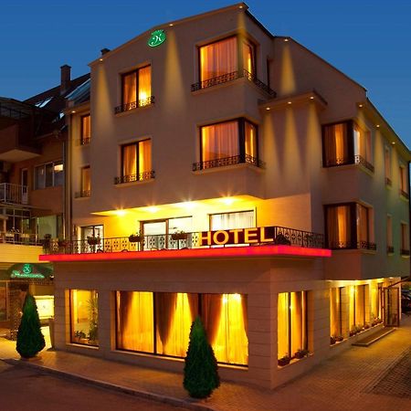Contessa Hotel Shumen Exteriör bild